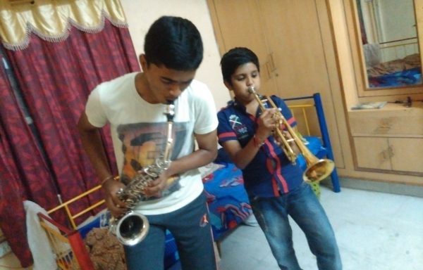 SAXOPHONE & TRUMPET